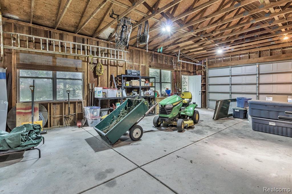 1744 Peavy Road Howell, MI 48843 - Photo 28 of 34