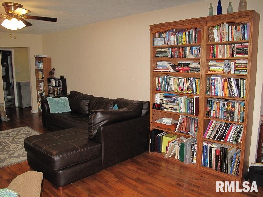 1970 Stephens Road Carbondale, IL 62901 - Photo 2 of 32