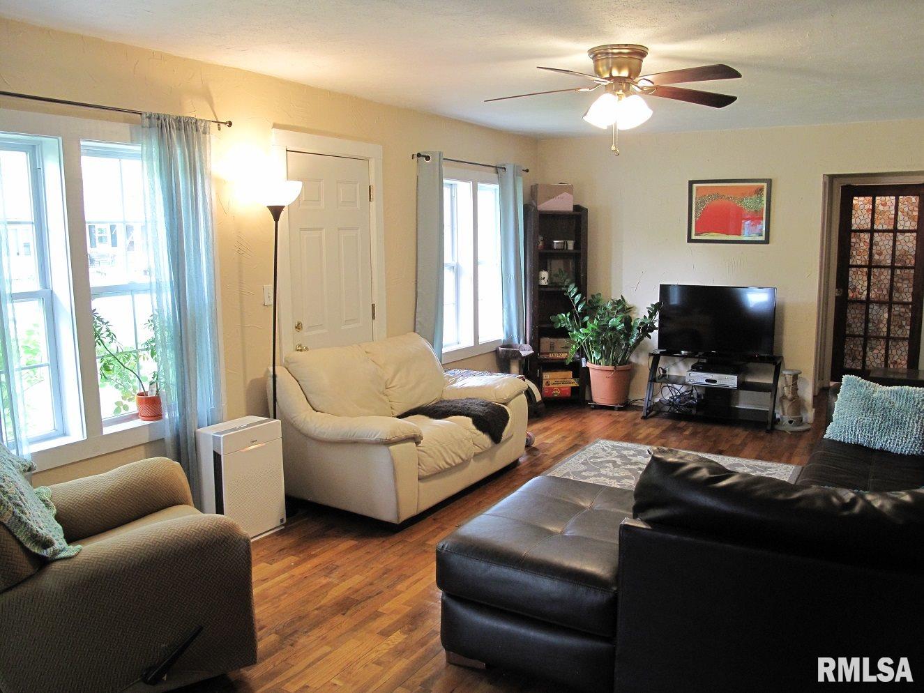 1970 Stephens Road Carbondale, IL 62901 - Photo 4 of 32