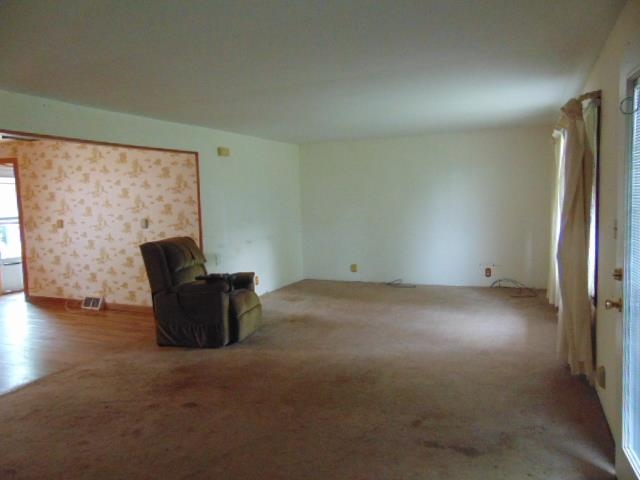 10885 South Dehmel Road Birch Run, MI 48415 - Photo 15 of 34