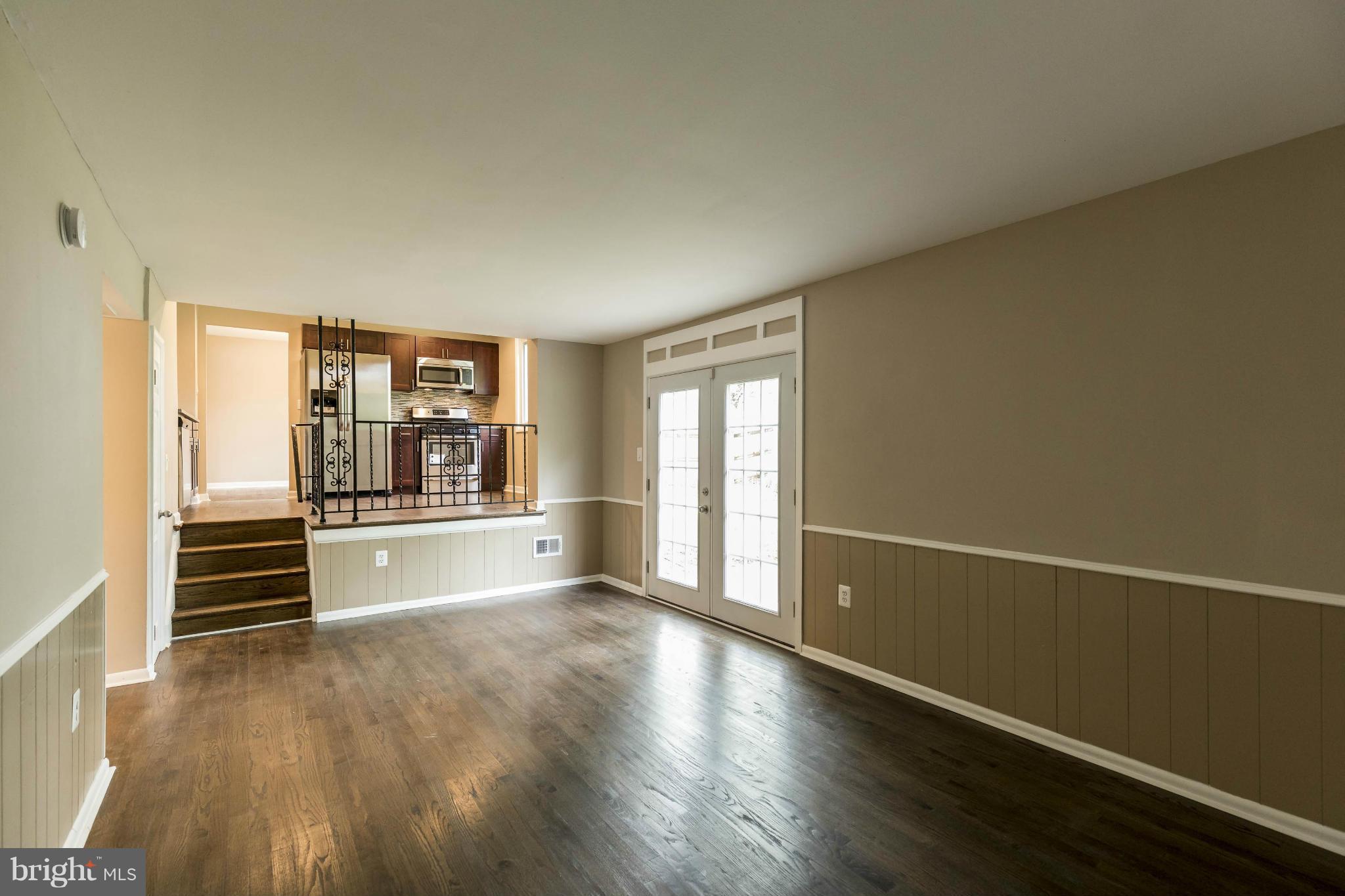4609 Sharon Road Temple Hills, MD 20748 - Photo 7 of 19 Living Room