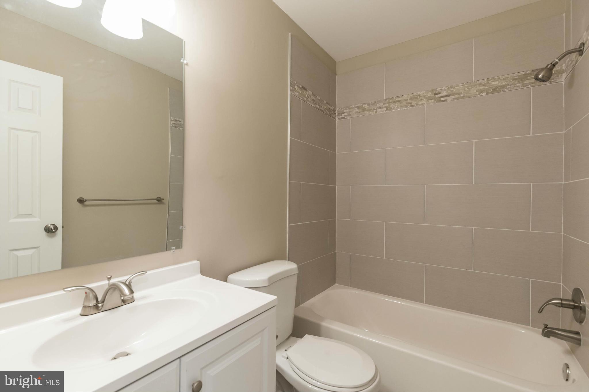 4609 Sharon Road Temple Hills, MD 20748 - Photo 8 of 19 Bath