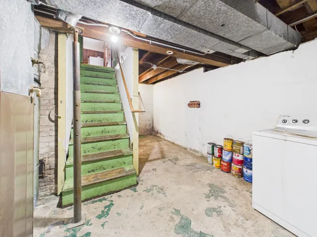 $164,750 | 827 Pedersen Street, St. Paul, MN 55119