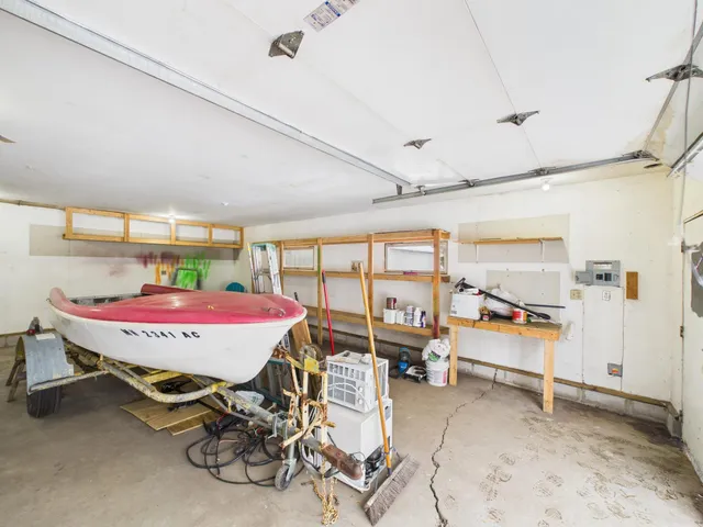 $164,750 | 827 Pedersen Street, St. Paul, MN 55119