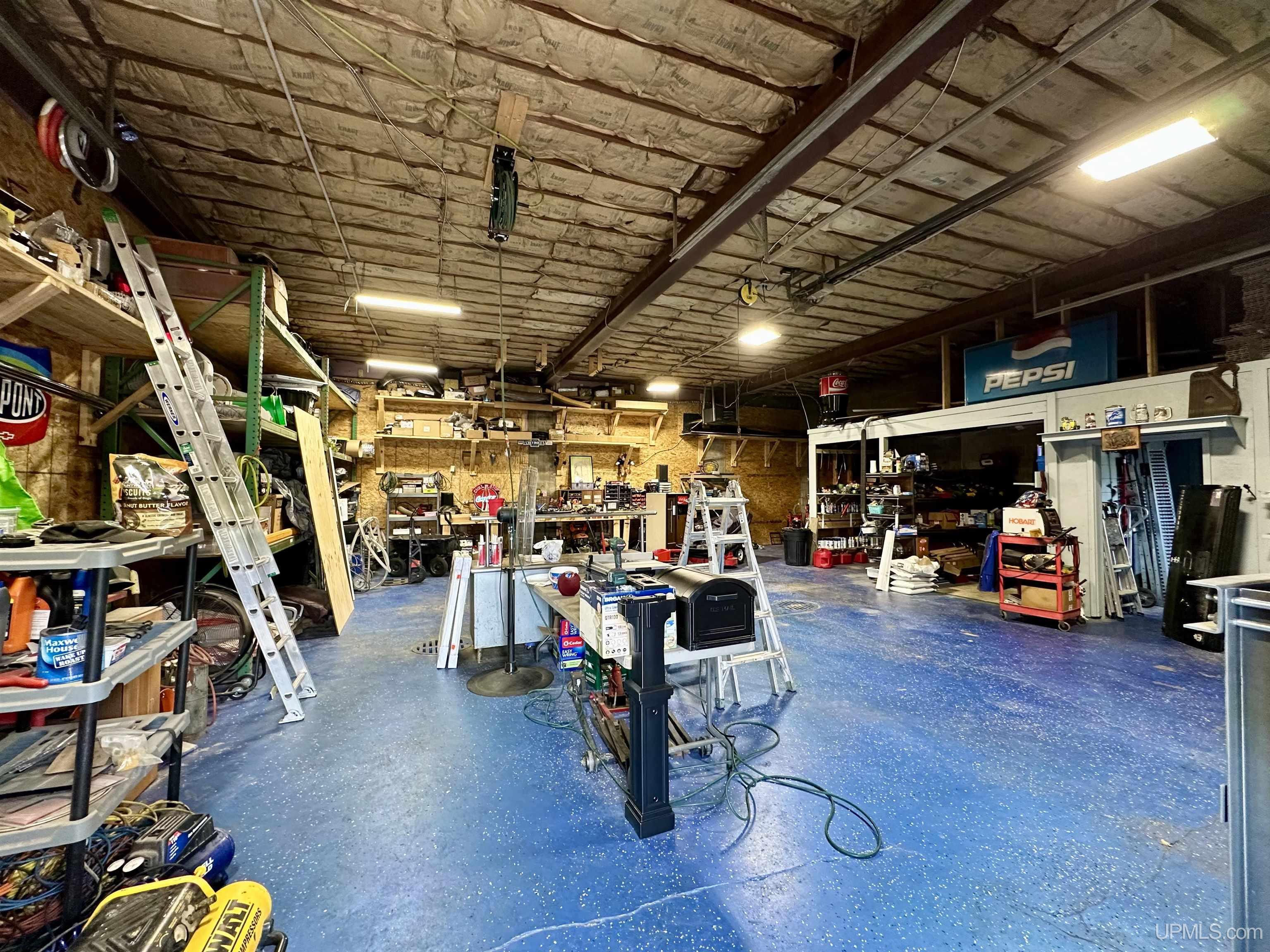 3910 20th Road Gladstone, MI 49837 - Photo 27 of 40