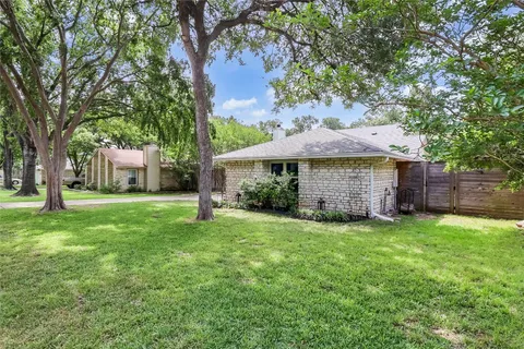 $525,000 | 4005 Reynosa Drive, Austin, TX 78739