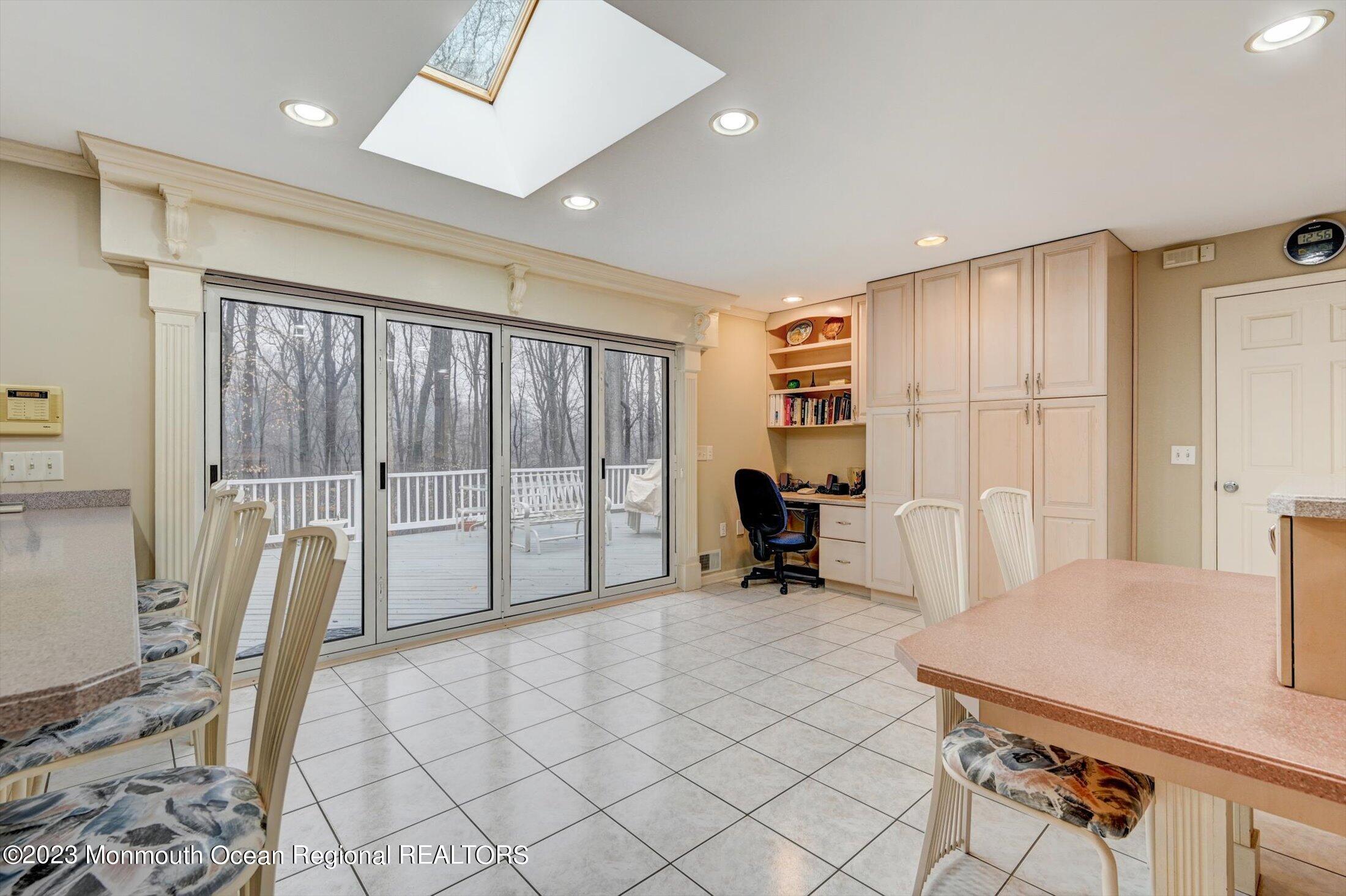 34 Huntley Road Holmdel, NJ 07733 - Photo 27 of 63 Kitchen