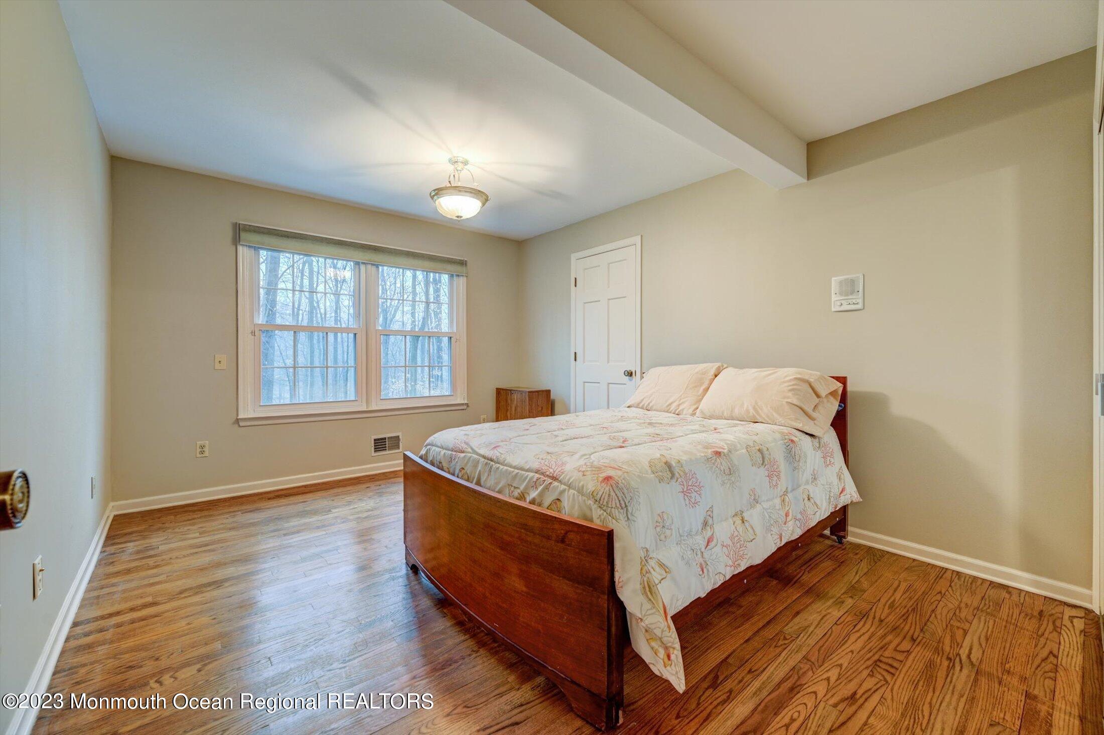 34 Huntley Road Holmdel, NJ 07733 - Photo 29 of 63 Main Floor Bedroom 5