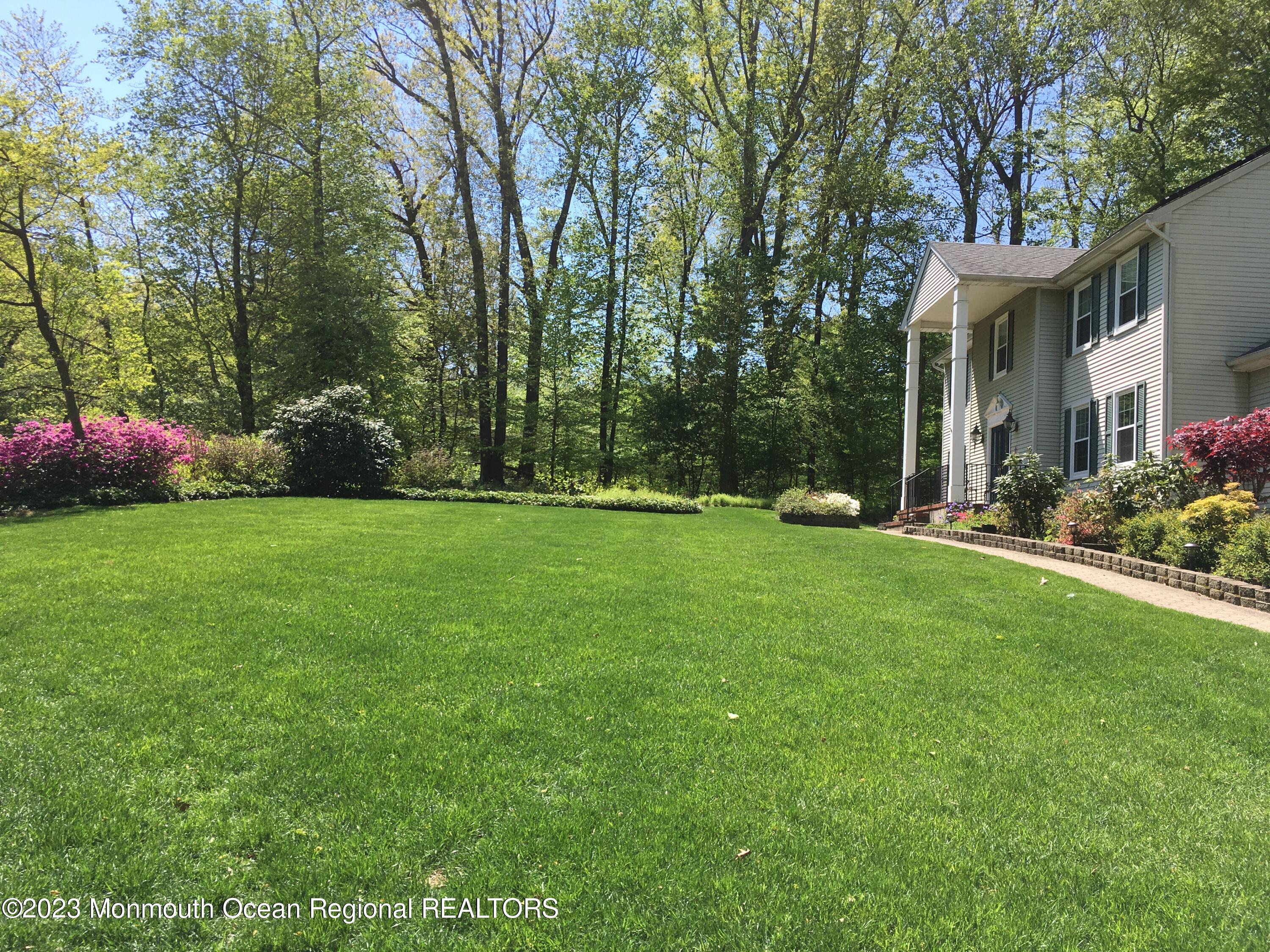 34 Huntley Rd