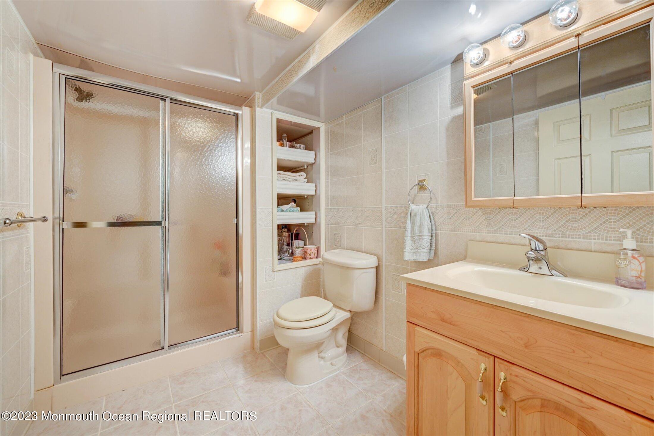 34 Huntley Road Holmdel, NJ 07733 - Photo 45 of 63 Lower Level Full Bath