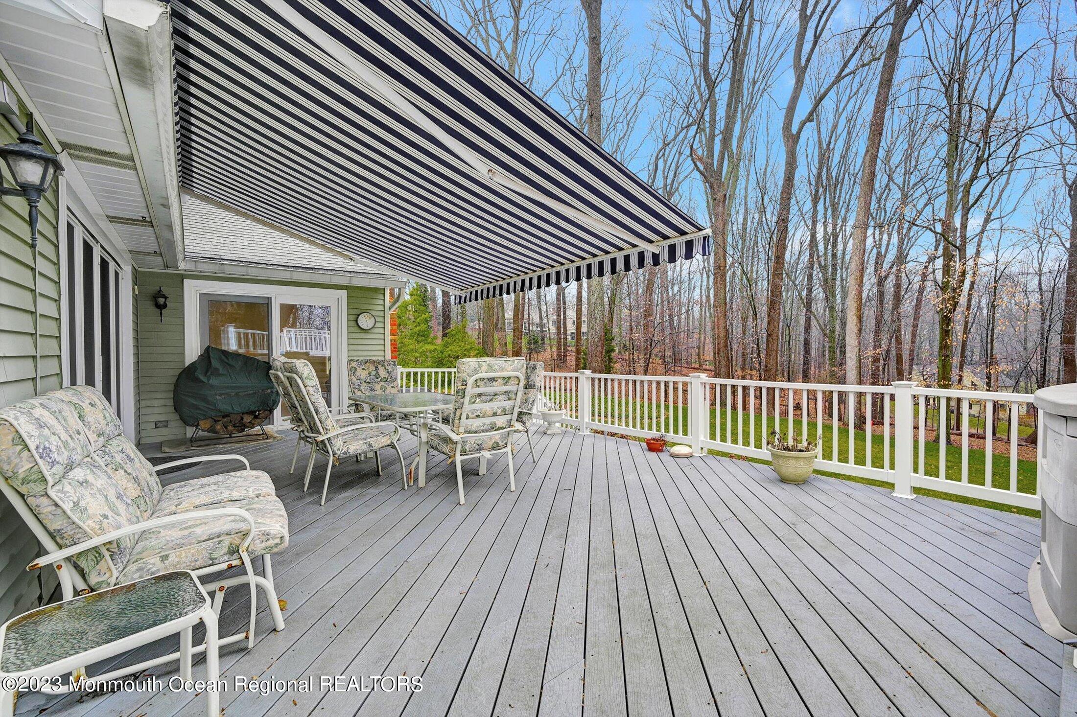 34 Huntley Road Holmdel, NJ 07733 - Photo 47 of 63 Deck