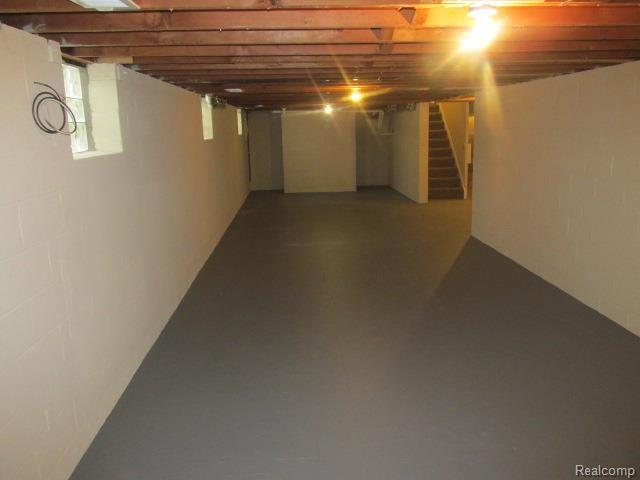 880 West Livingston Road Highland, MI 48357 - Photo 21 of 29 IMG_7175.jpg