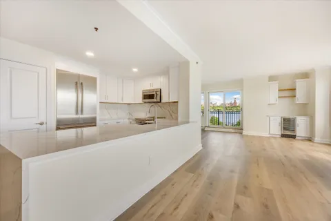 $1,148,000 | 6315 City Place, Unit 6315, Edgewater, NJ 07020