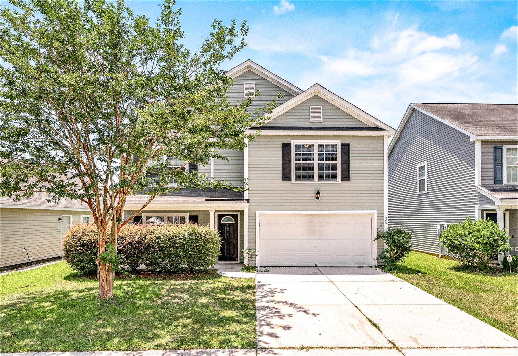 209 Emerald Isle Drive Moncks Corner, SC 29461 - Photo 2 of 39 040-209 Emerald Isle_e-2