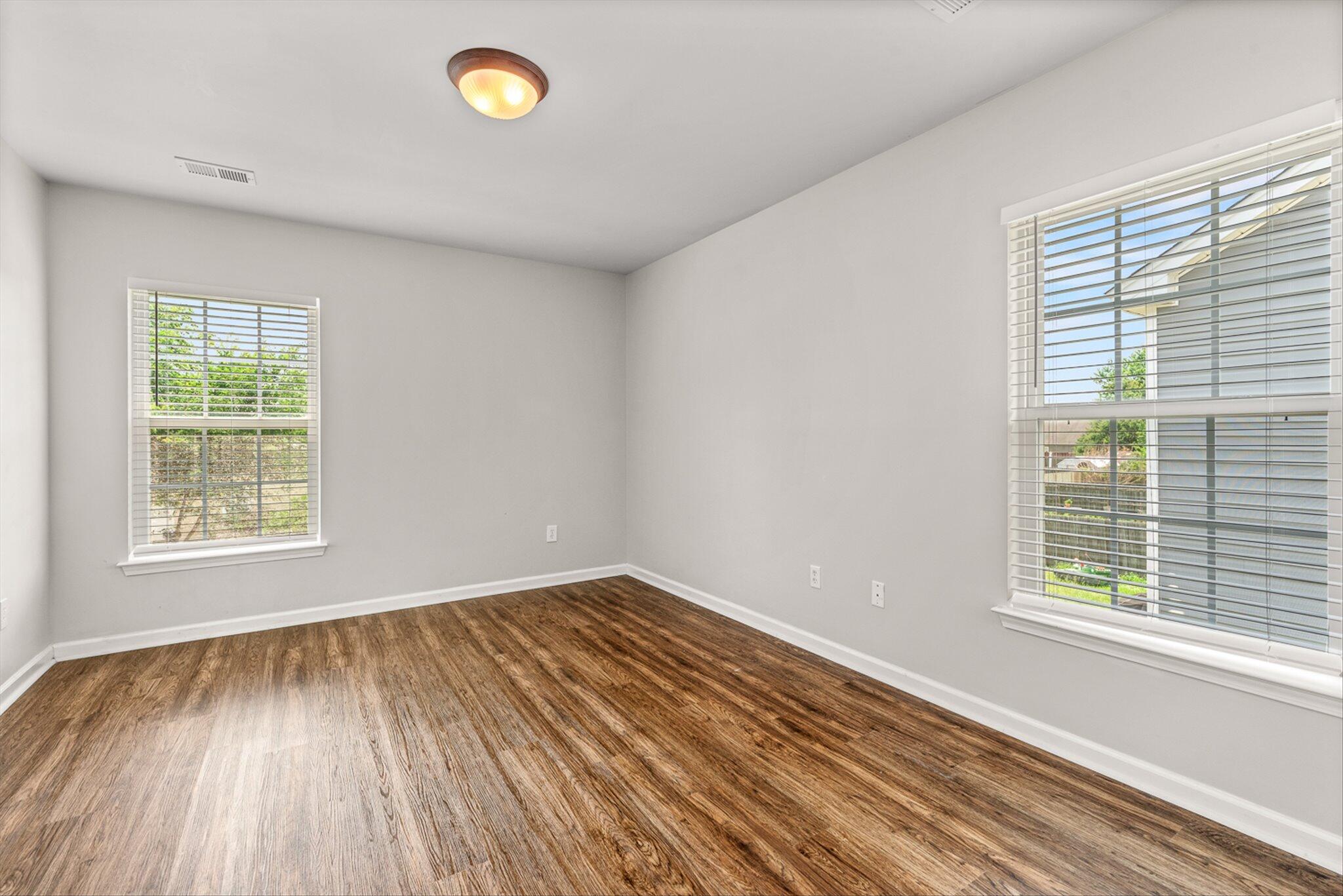 209 Emerald Isle Drive Moncks Corner, SC 29461 - Photo 23 of 39 061-209 Emerald Isle-21