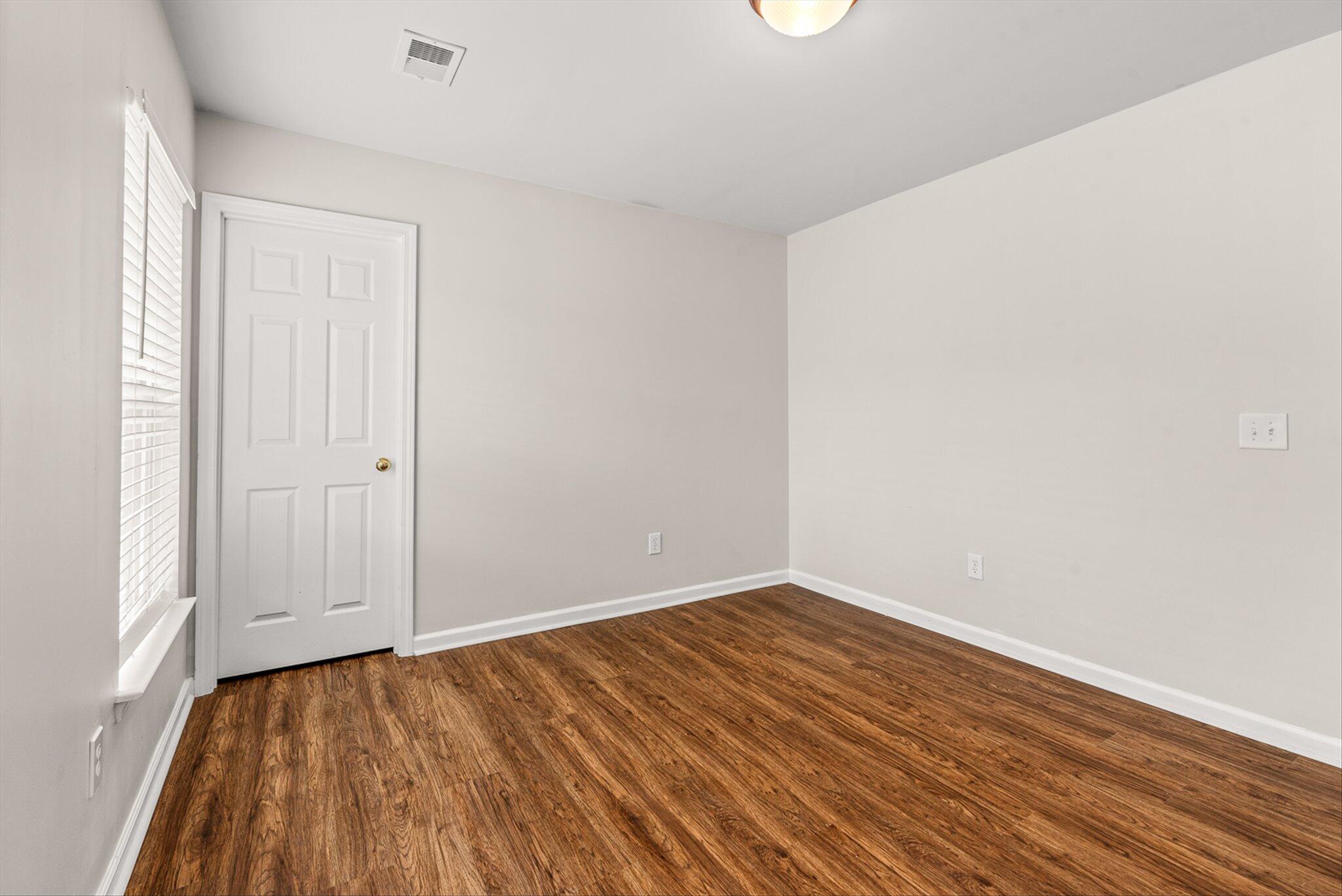 209 Emerald Isle Drive Moncks Corner, SC 29461 - Photo 34 of 39 072-209 Emerald Isle-32