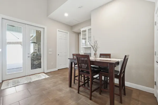 $740,000 | 266 Florida Avenue, Valparaiso, FL 32580