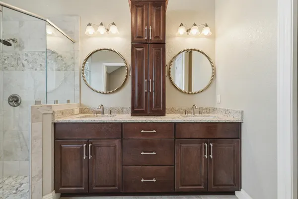 $740,000 | 266 Florida Avenue, Valparaiso, FL 32580