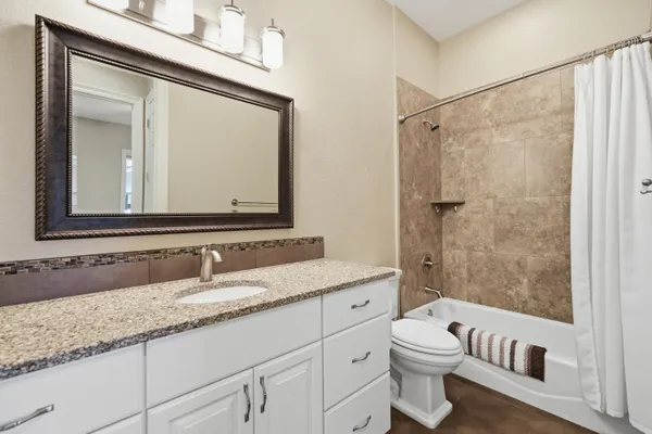 $740,000 | 266 Florida Avenue, Valparaiso, FL 32580