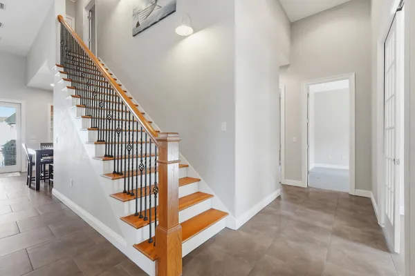 $740,000 | 266 Florida Avenue, Valparaiso, FL 32580