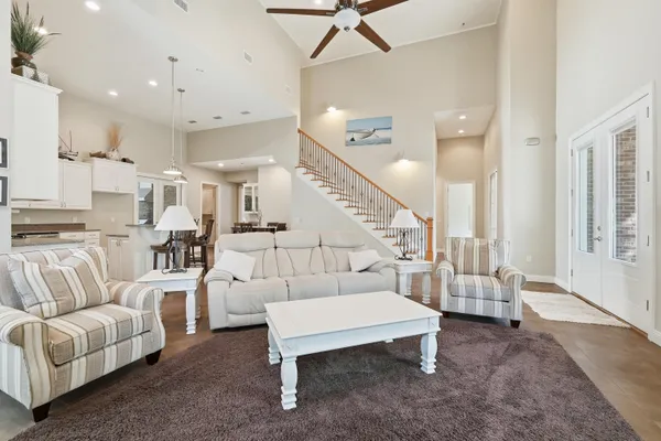 $740,000 | 266 Florida Avenue, Valparaiso, FL 32580