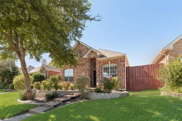 $459,900 | 3032 Silver Springs Lane, Plano, TX 75025