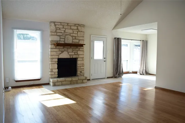 $2,000 | 1911 Klattenhoff Drive, Austin, TX 78728