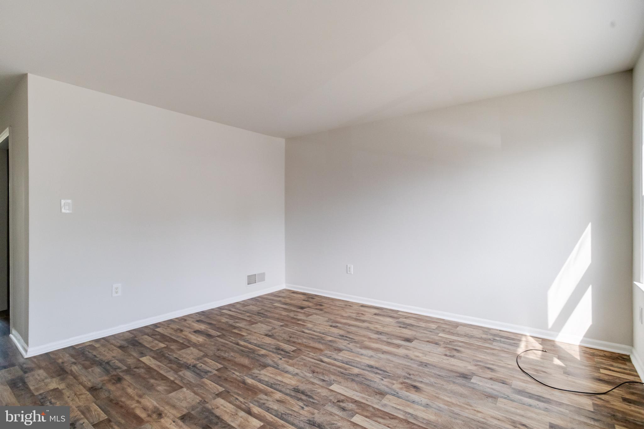 162 East Village Road Elkton, MD 21921 - Photo 3 of 35