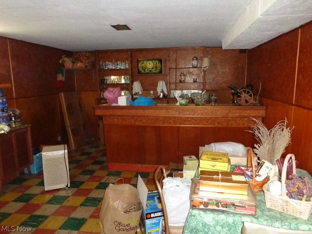 6451 Keltonshire Road Parma, OH 44129 - Photo 13 of 19 Bar