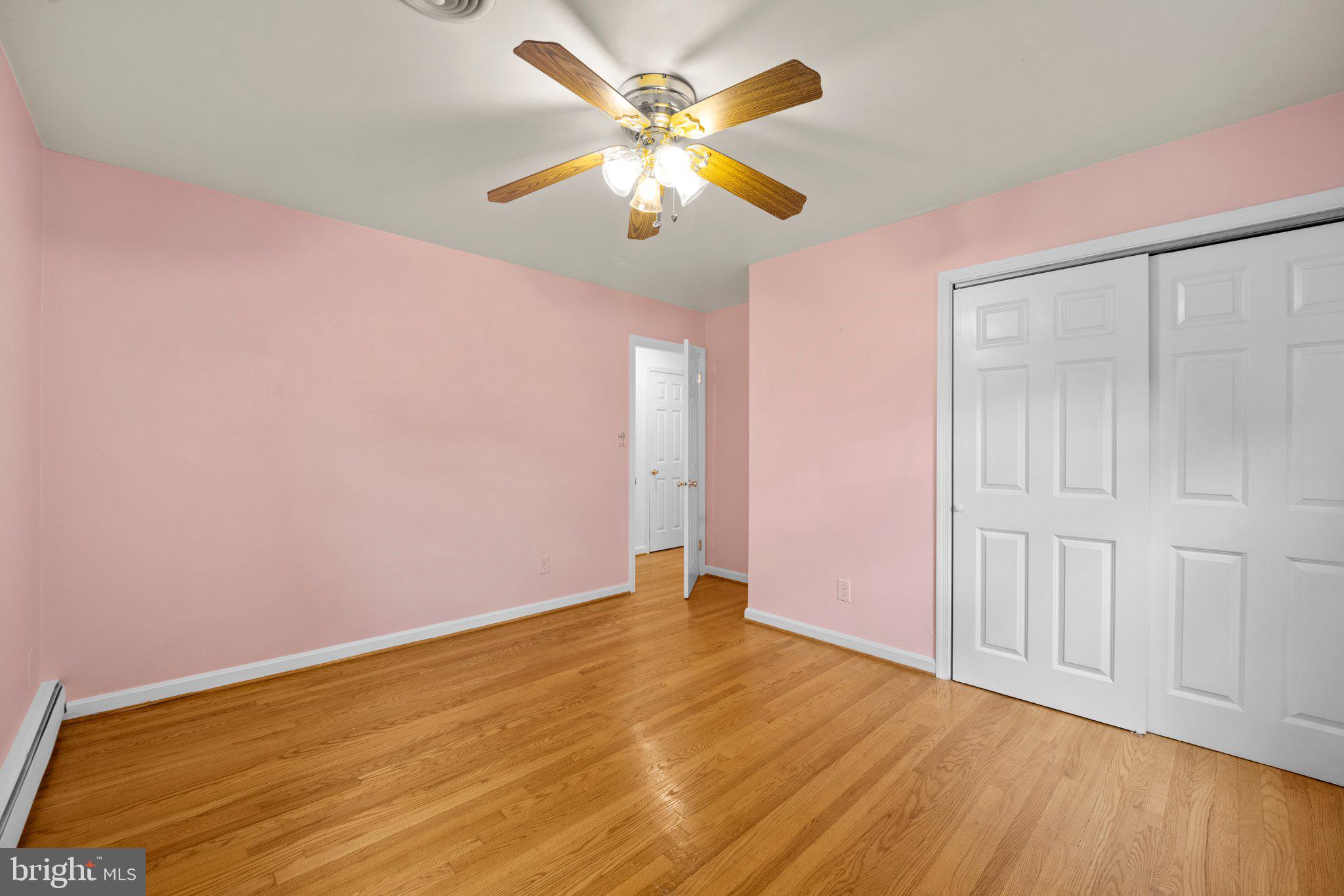 8901 Briarcroft Lane Laurel, MD 20708 - Photo 22 of 41 Bedroom 3