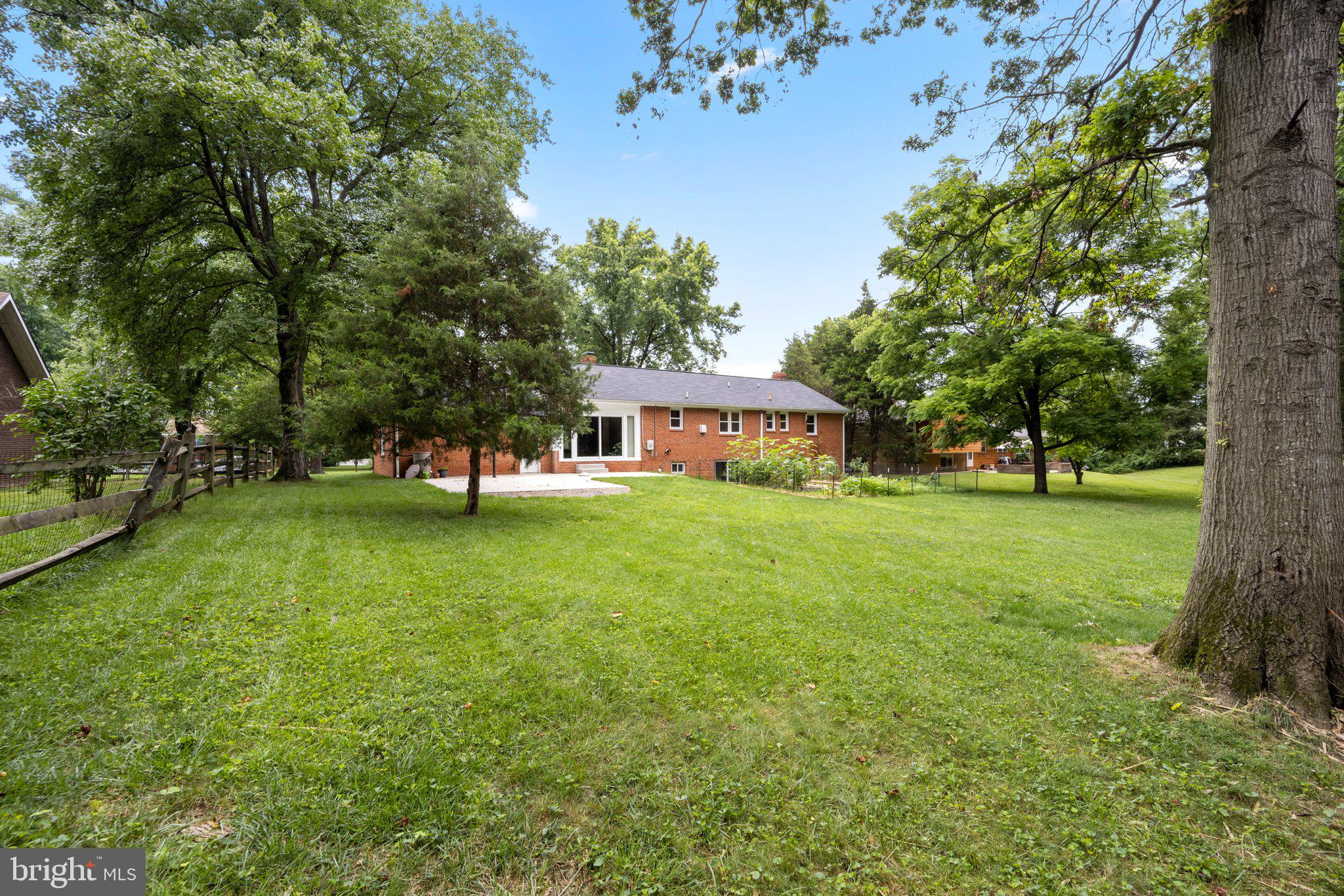 8901 Briarcroft Lane Laurel, MD 20708 - Photo 38 of 41 Backyard