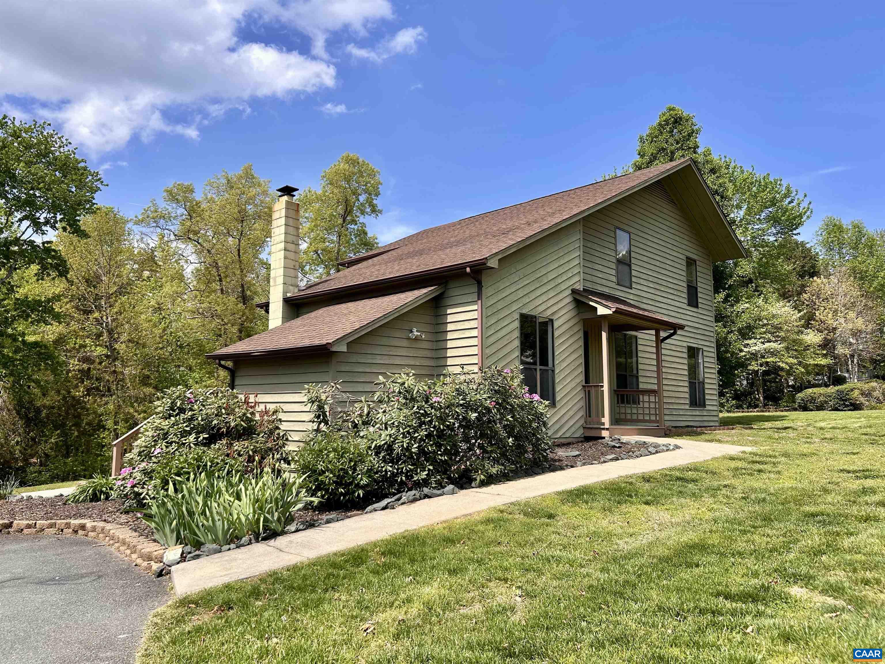 1 Old Mill Court Palmyra, VA 22963 - Photo 1 of 19 a view of a house with a yard