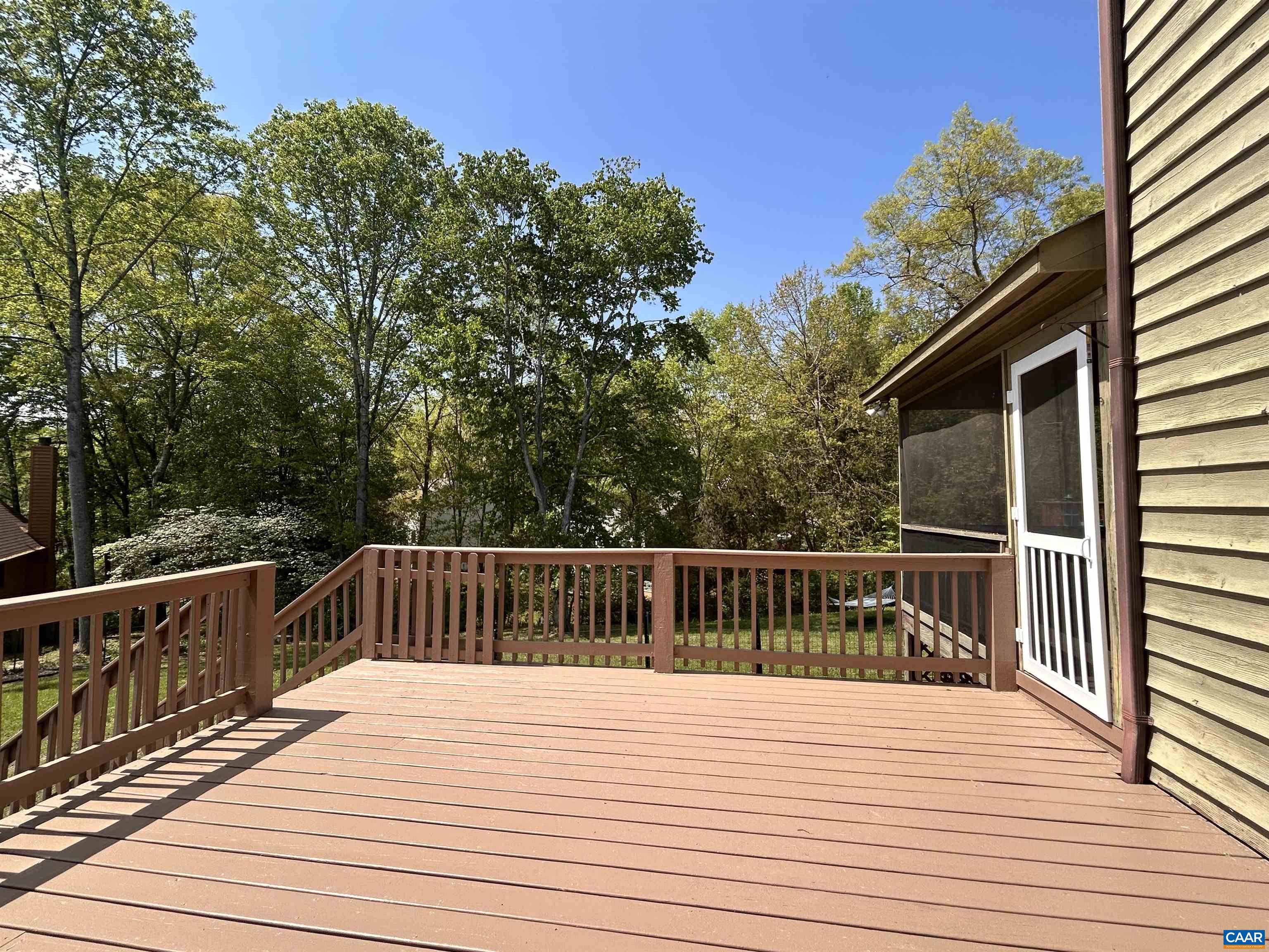 1 Old Mill Court Palmyra, VA 22963 - Photo 8 of 19 a balcony with wooden floor and fence