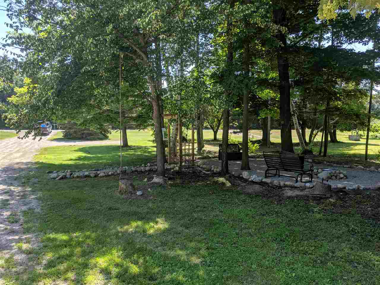8076 Platte Road Beulah, MI 49617 - Photo 21 of 26 1864855-20.JPG
