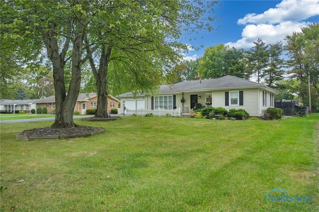 2011 Cass Road Toledo, OH 43614 - Photo 35 of 36 Gallery Image 35
