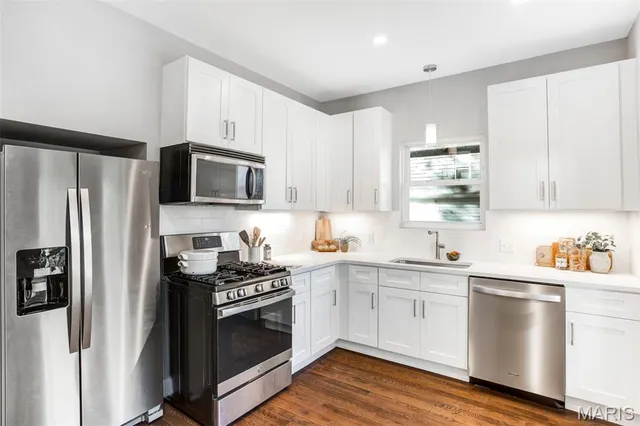 $398,900 | 6953 Arthur Avenue, St. Louis, MO 63139