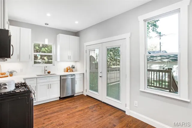 $398,900 | 6953 Arthur Avenue, St. Louis, MO 63139