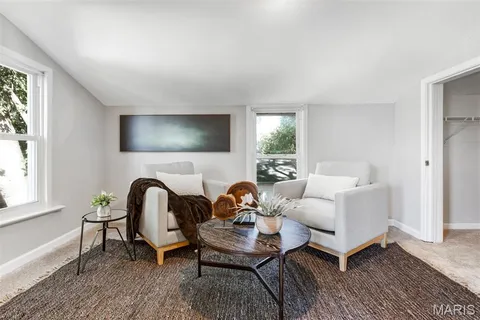 $394,000 | 6953 Arthur Avenue, St. Louis, MO 63139