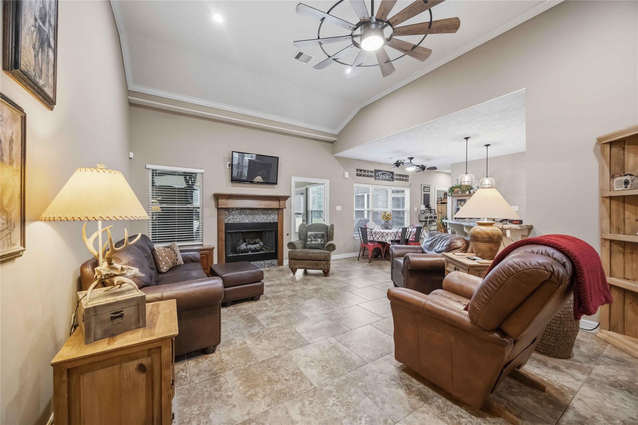 21015 Angus Drive Cleveland, TX 77328 - Photo 14 of 50 Gallery Image 14