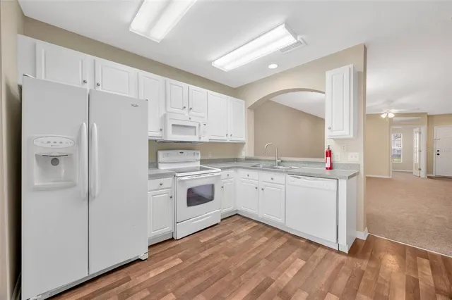 $1,900 | 5809 Fishhawk Ridge Drive, Lithia, FL 33547