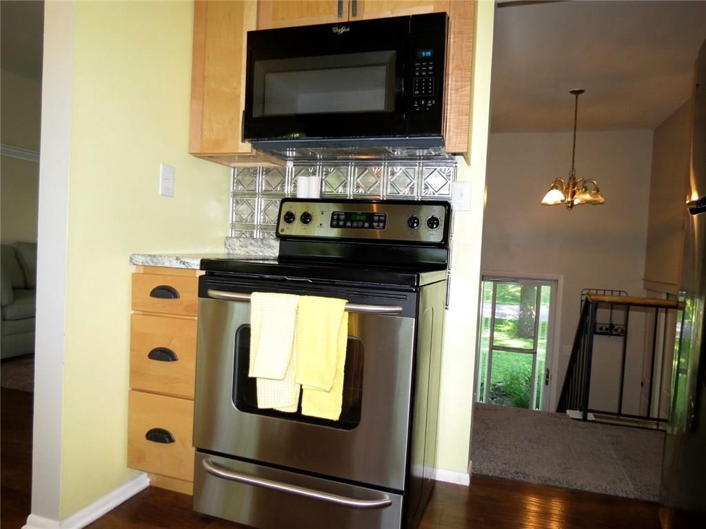 3375 Virginia Street Columbus, IN 47203 - Photo 12 of 40 Gallery Image 12