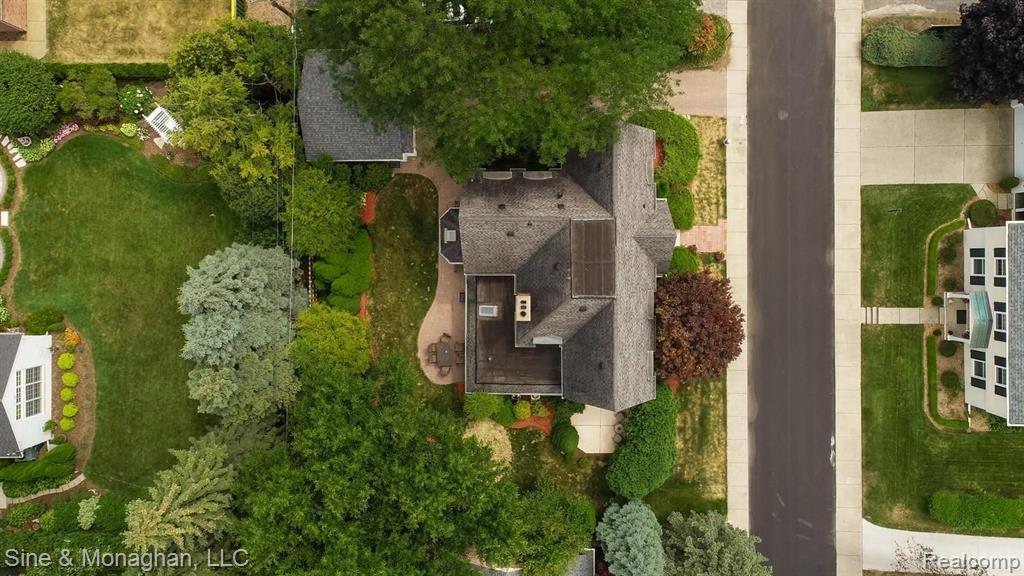 36 Colonial Road Grosse Pointe Shores, MI 48236 - Photo 54 of 60
