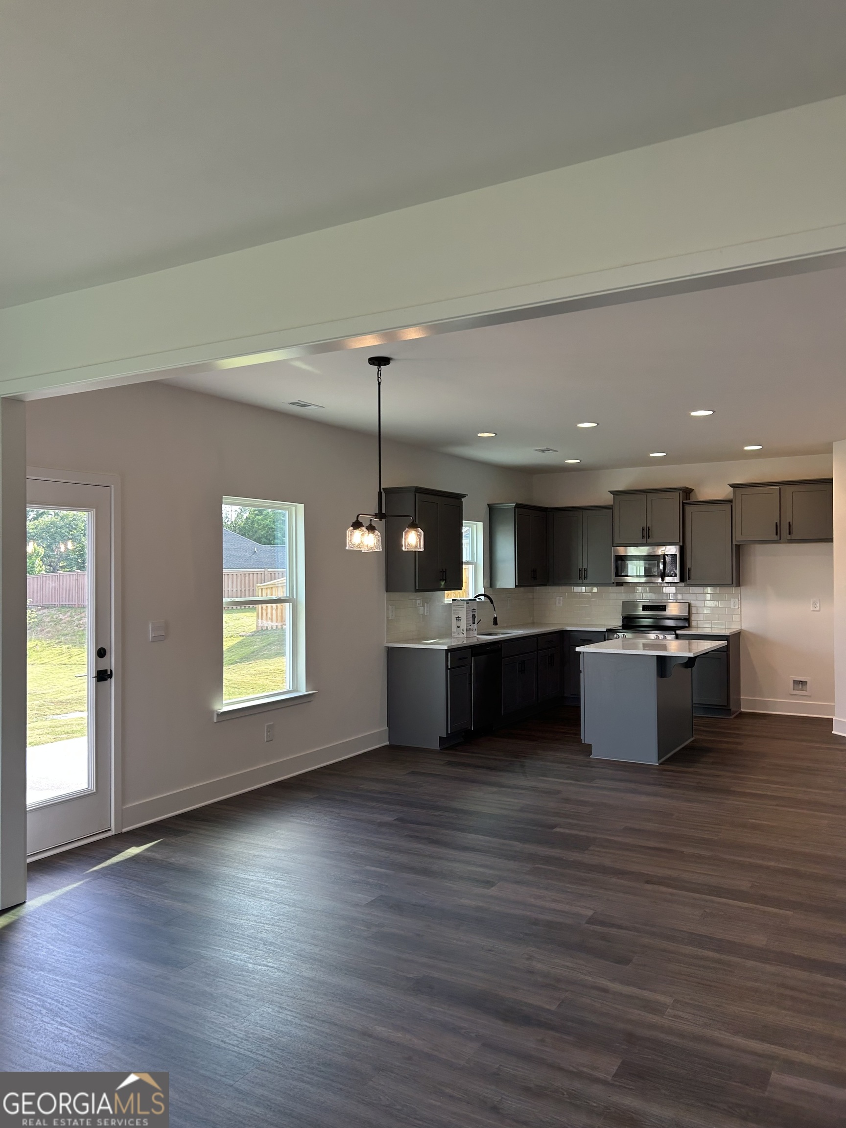 1157 Barrington Pl Way Macon, GA 31220 - Photo 4 of 28