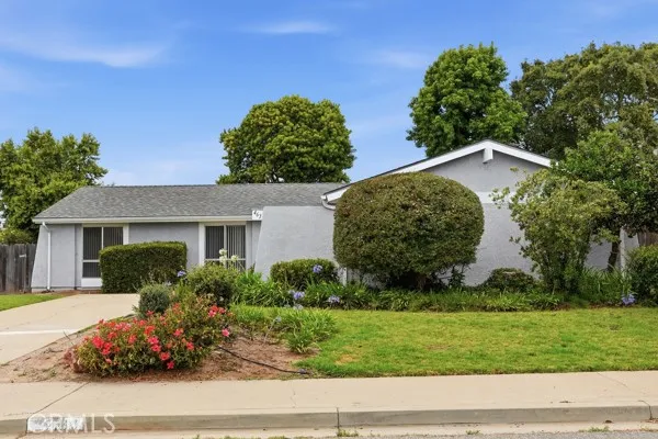 $665,000 | 463 Highland Drive, Santa Maria, CA 93455