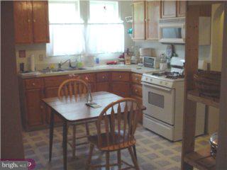 12 Diverty Road Pennington, NJ 08534 - Photo 3 of 6