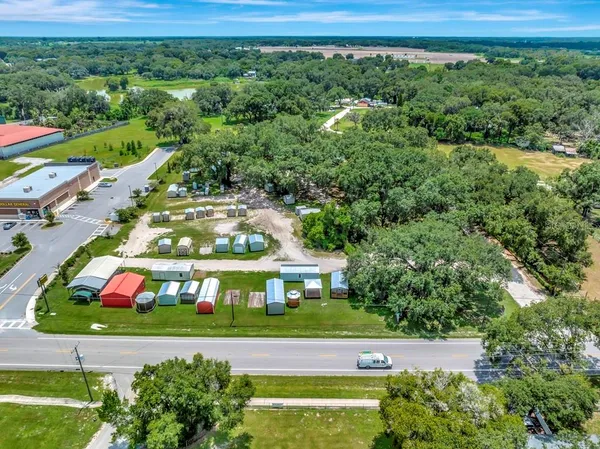 a view of outdoor space yard and outdoor space