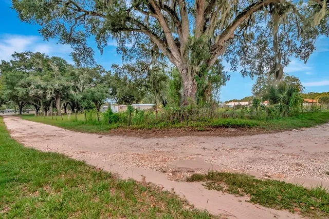 $2,500,000 | 13285 Highway 92, Dover, FL 33527