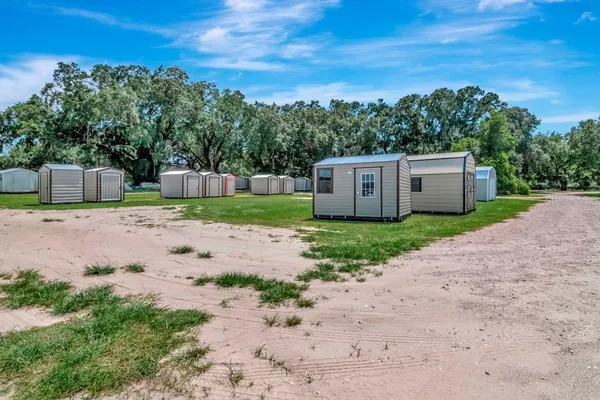 $2,500,000 | 13285 Highway 92, Dover, FL 33527
