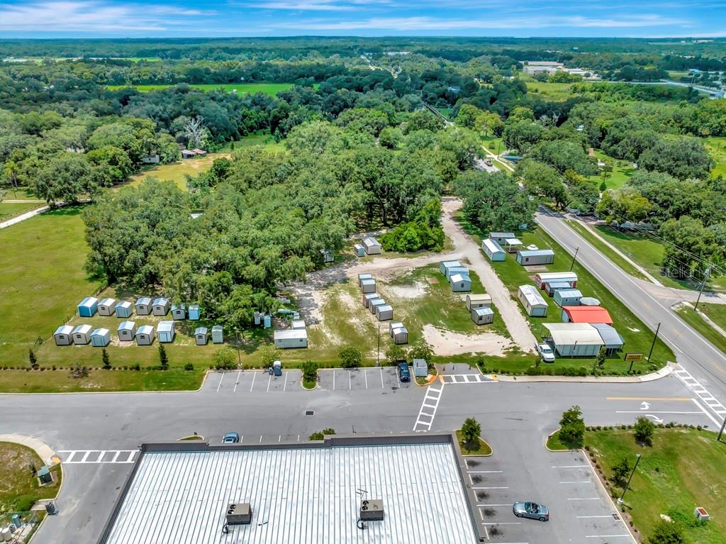 13285 Highway 92 Dover, FL 33527 - Photo 7 of 76