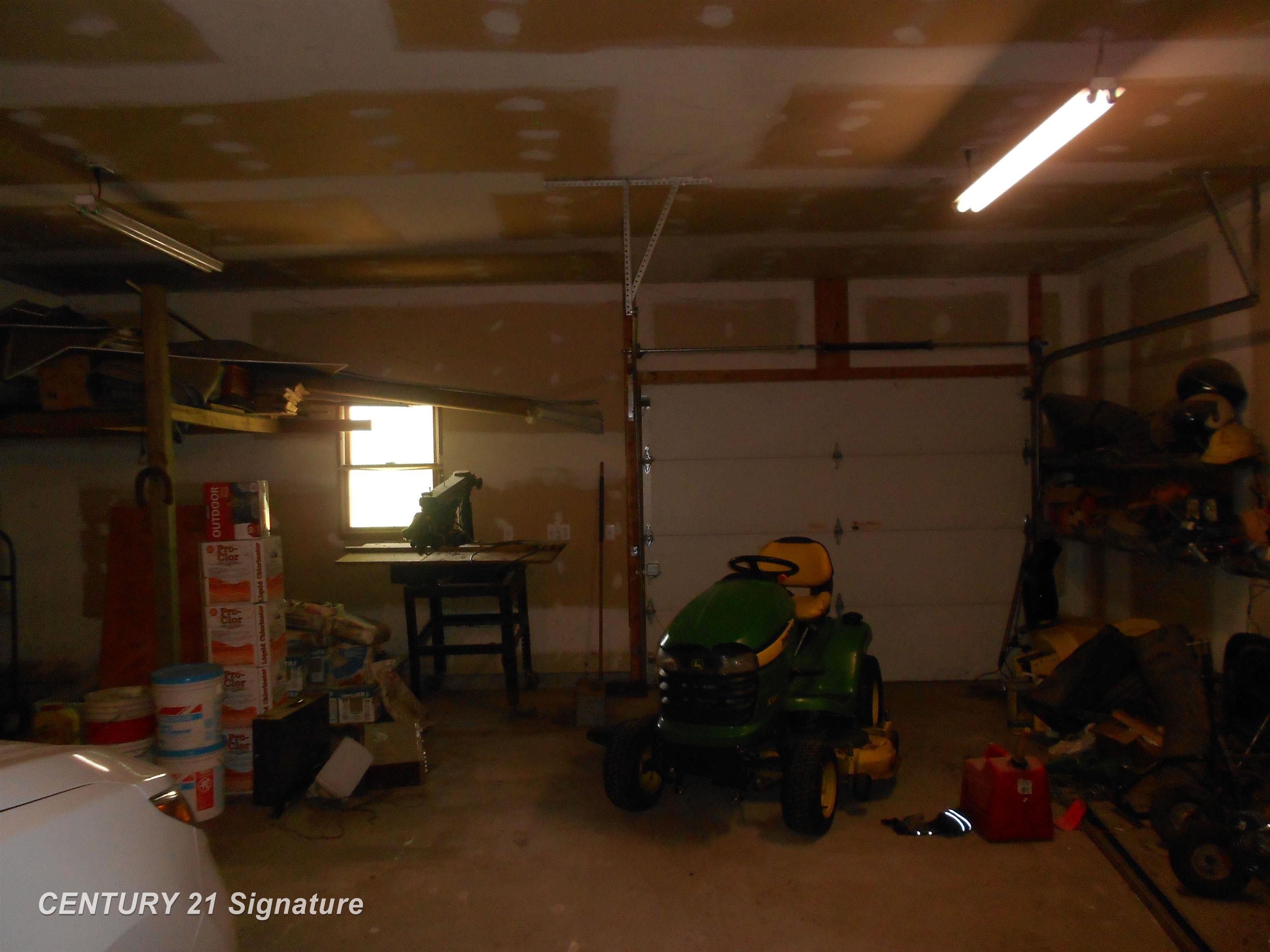 10414 Carter Road Freeland, MI 48623 - Photo 20 of 24 Gallery Image 20